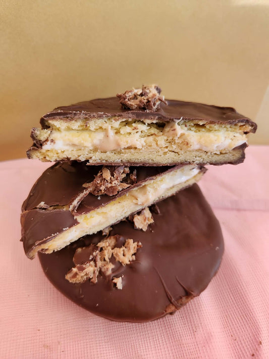 Kinder Bueno Roundabout